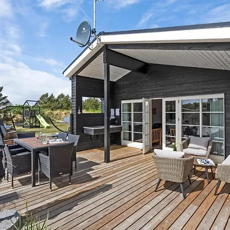 Holiday home Lovely In Hvide Sande With Sauna Bjerregard