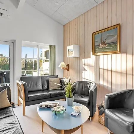 Hvide Sande With A Fireplace 313 Semesterbostad *