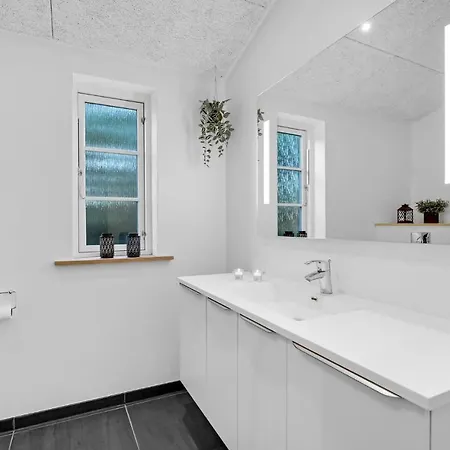 Holiday home Lovely In Hvide Sande With Sauna